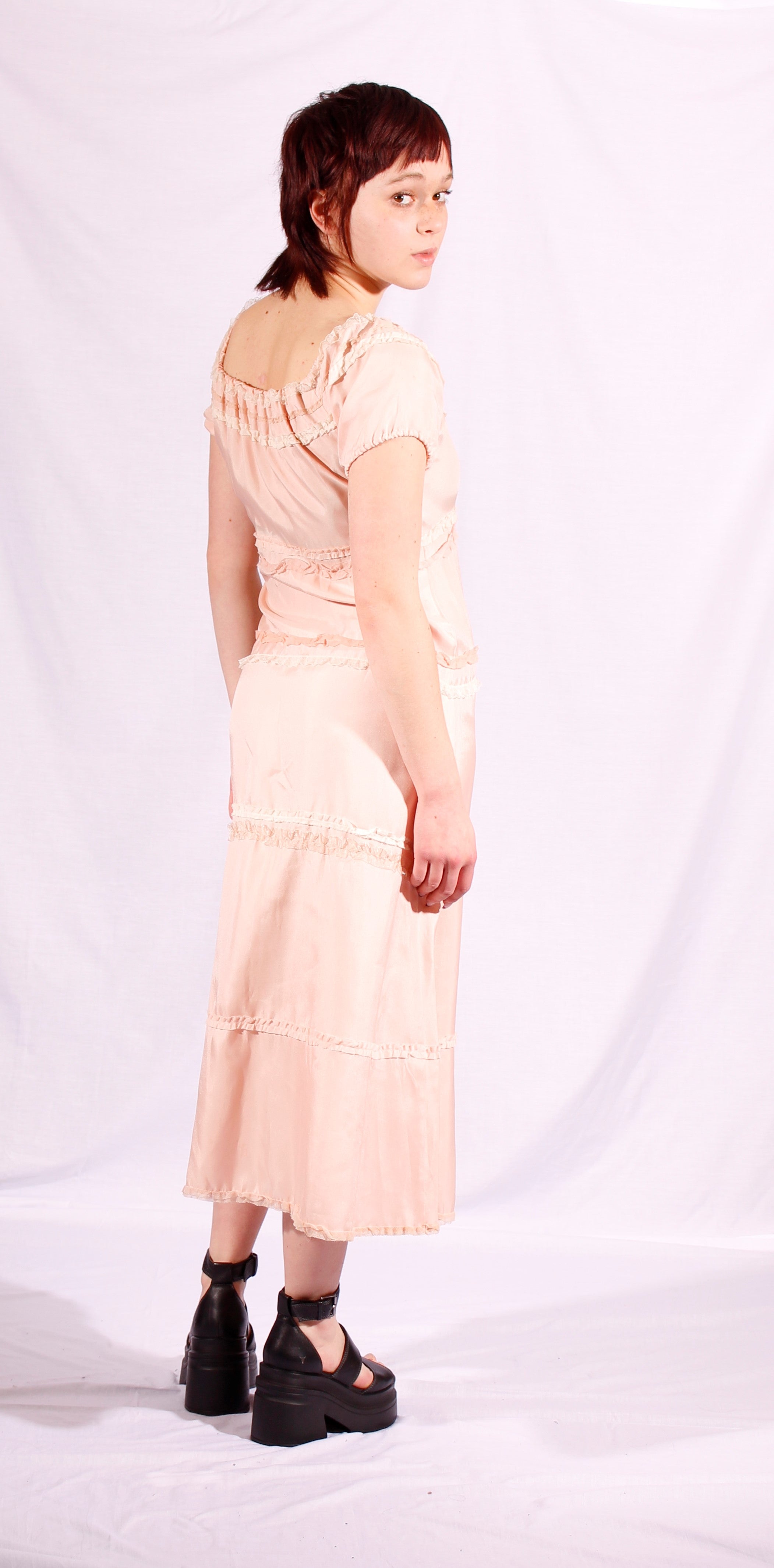 1990's Lisa Ho soft pink dress